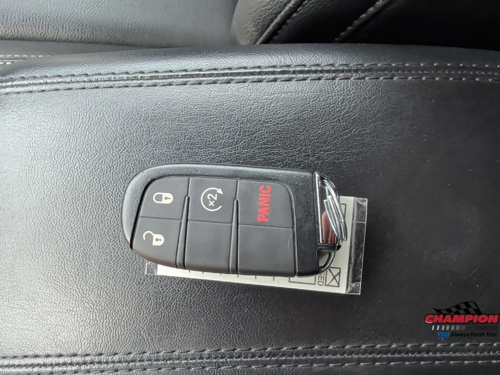 Used 2025 Jeep Compass Limited AWD/4WD image 27