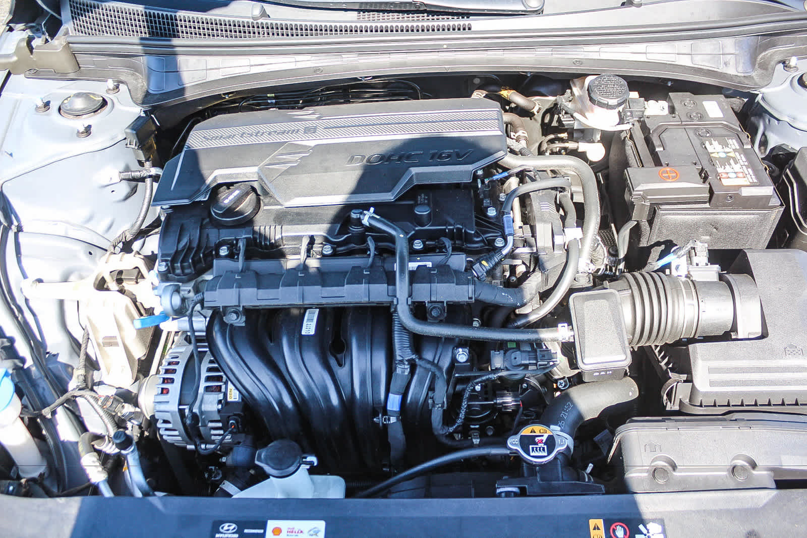 Certified 2025 Hyundai Elantra Sport w/ Cargo Package FWD image 35
