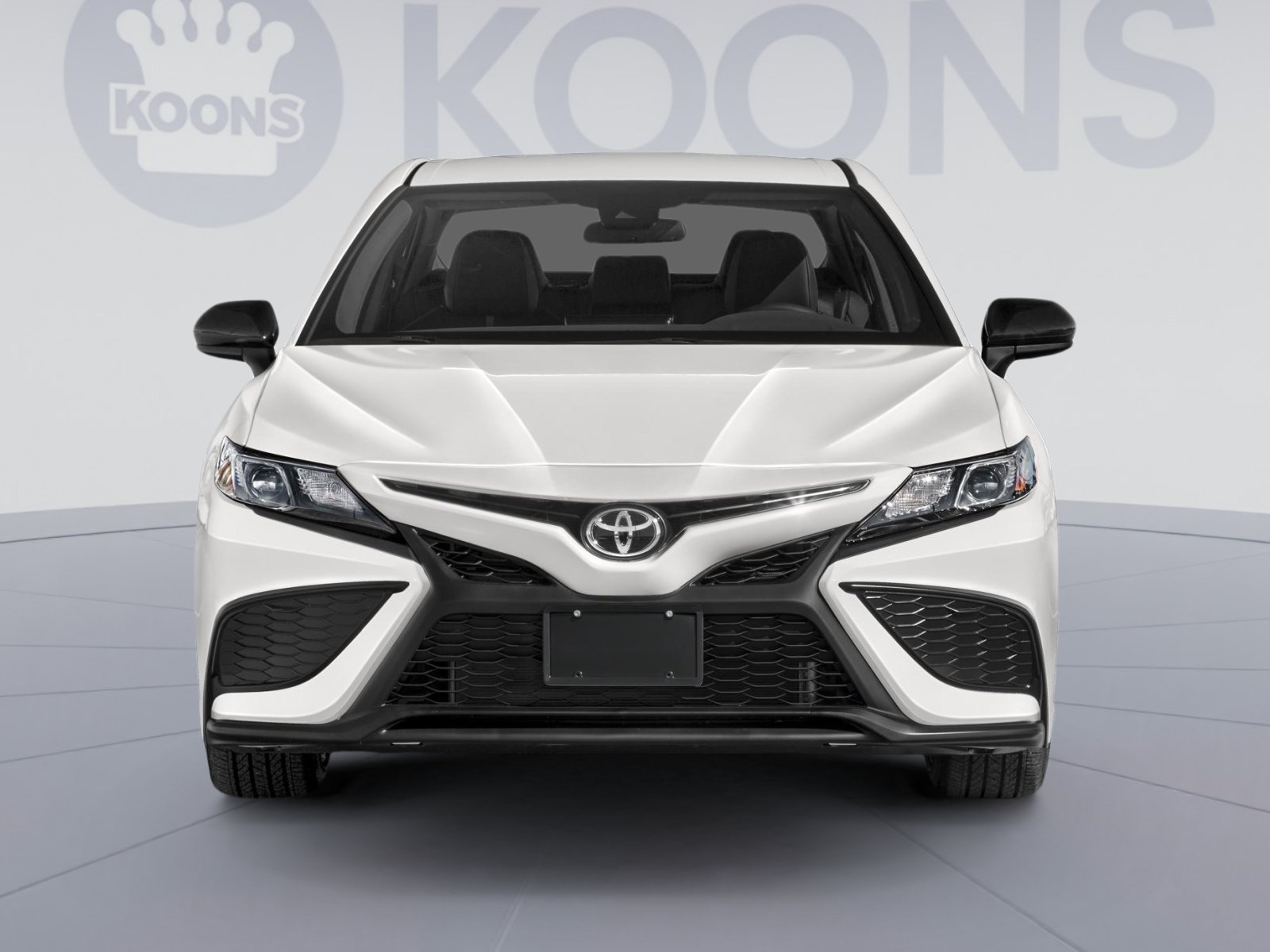 Used 2021 Toyota Camry SE FWD image 5