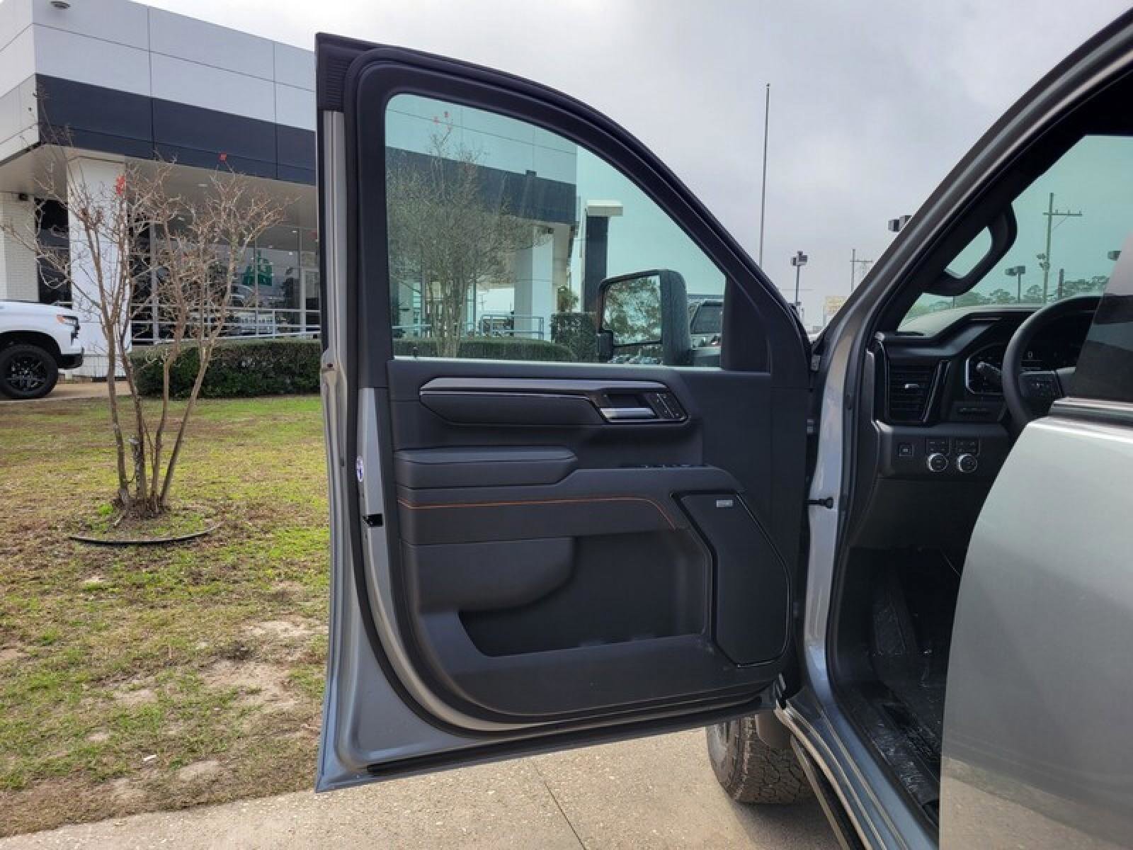 New 2026 GMC Sierra 3500 AT4 w/ AT4 Premium Plus Package image 11