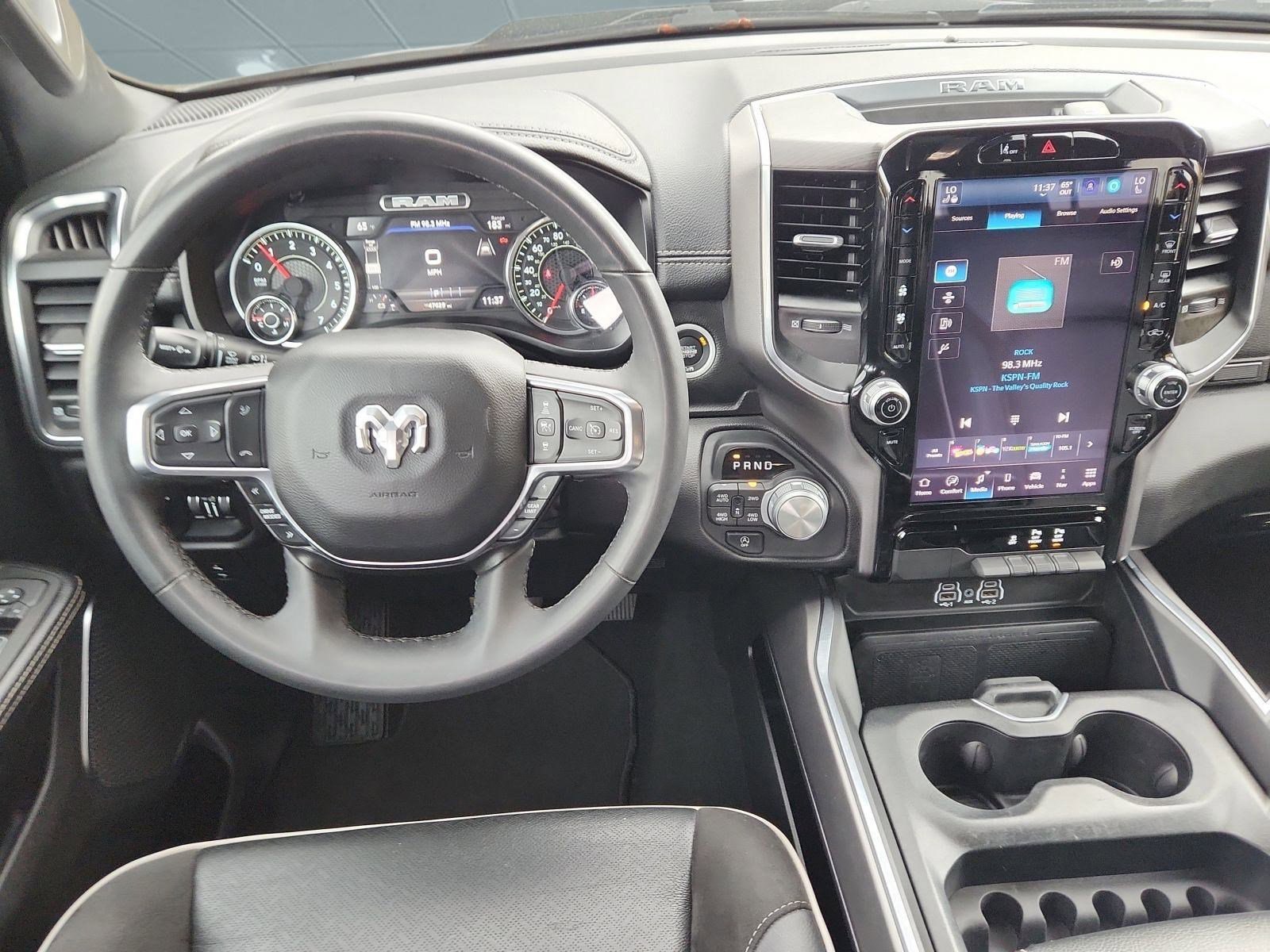 Used 2025 RAM 1500 Laramie image 12