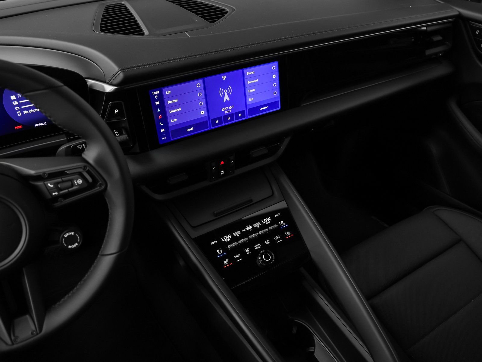 Certified 2025 Porsche Macan 4 Electric image 34