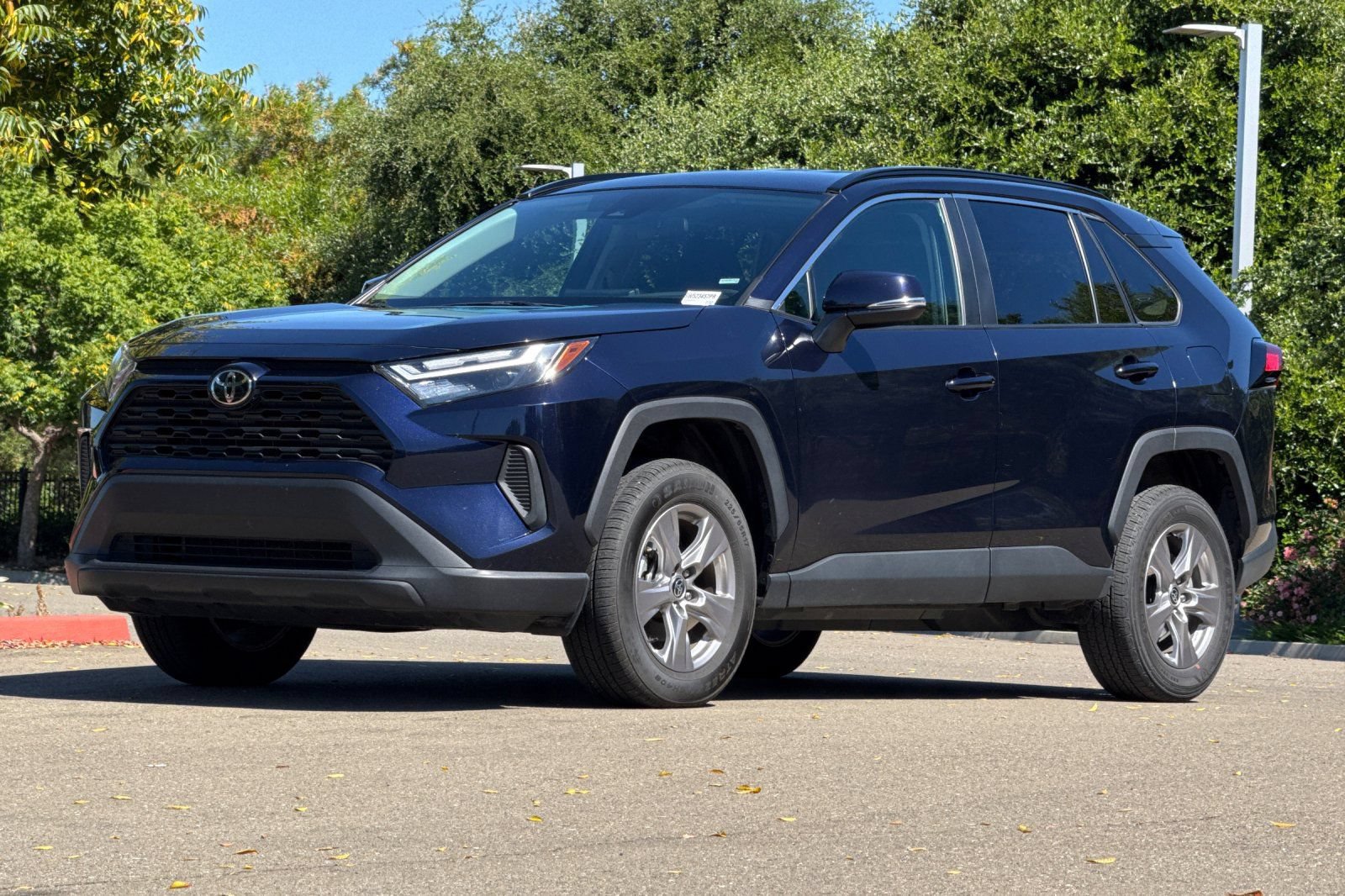 Certified 2025 Toyota RAV4 XLE AWD/4WD image 9