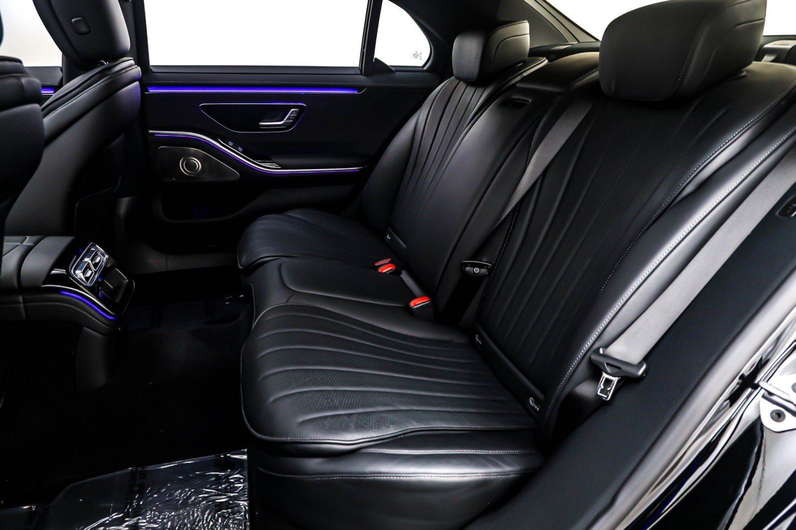 Certified 2023 Mercedes-Benz S 500 4MATIC image 9