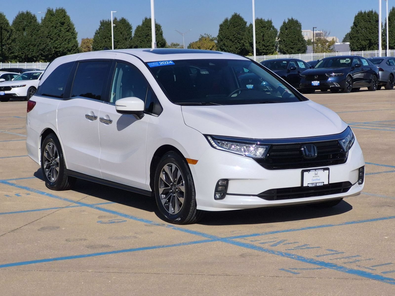 Used 2024 Honda Odyssey EX-L image 4
