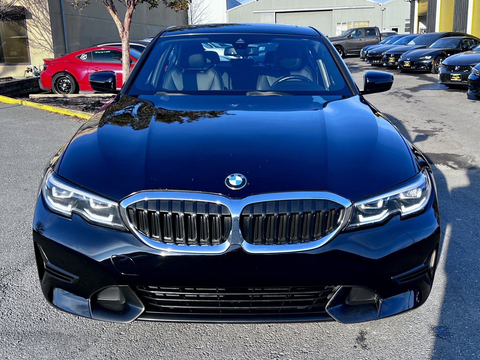 Used 2022 BMW 330i Sedan image 3