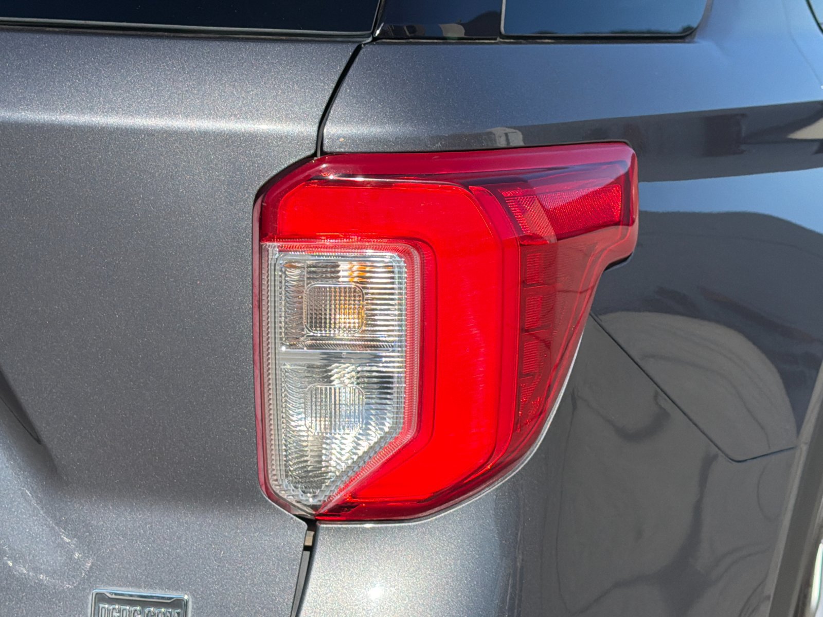 Used 2021 Ford Explorer XLT w/ Equipment Group 202A RWD image 40
