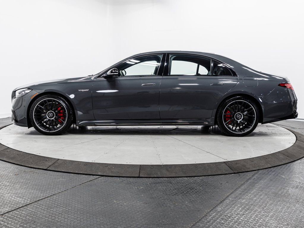 Used 2024 Mercedes-Benz S 63 AMG S image 4