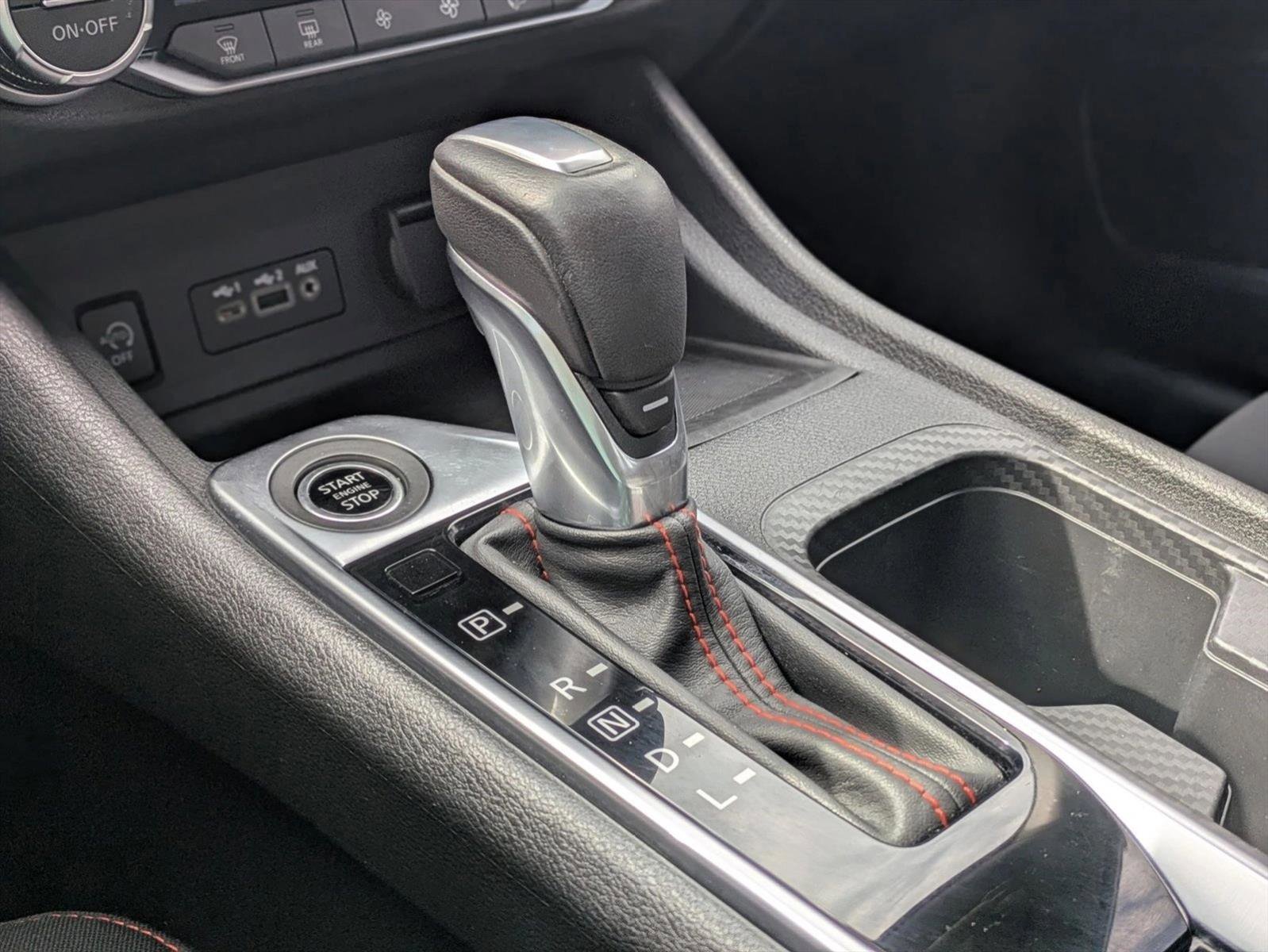 Used 2024 Nissan Sentra SR FWD image 14