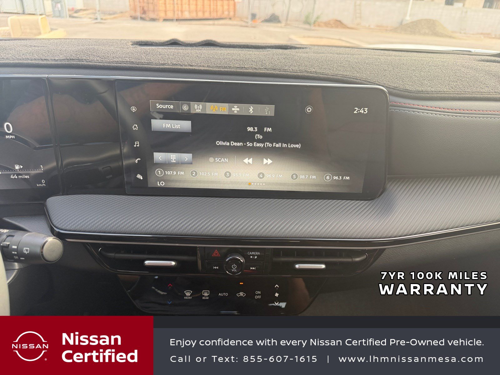 Certified 2025 Nissan Kicks SR FWD image 28