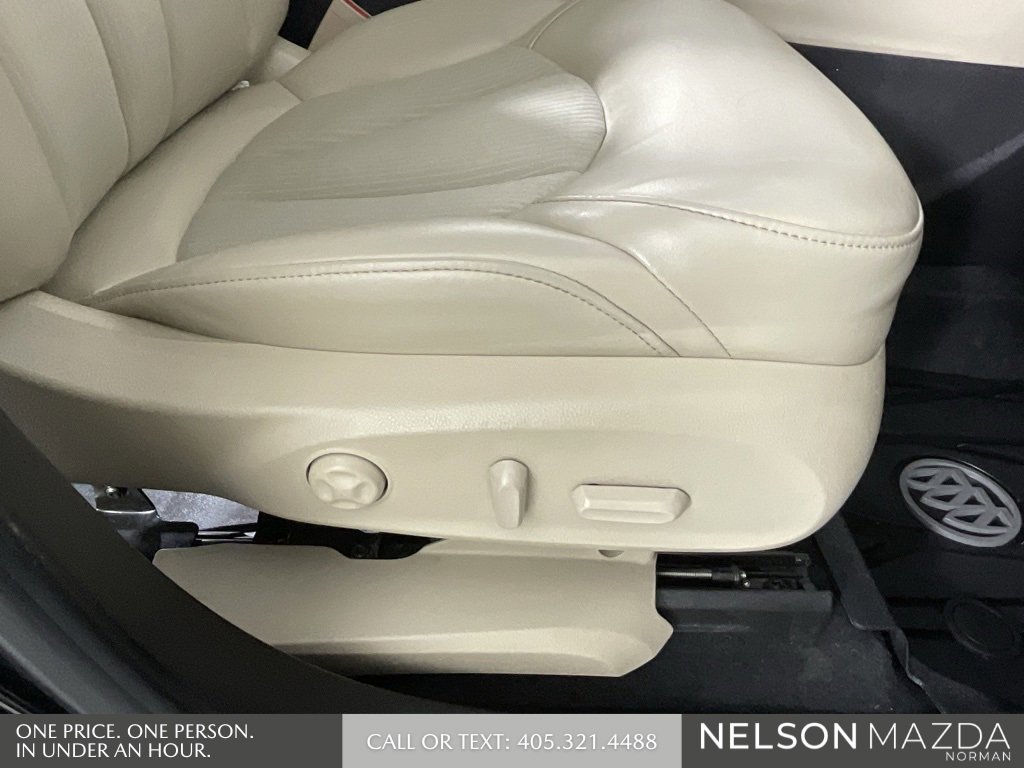 Used 2020 Buick Envision Preferred w/ LPO, Cargo Package image 28