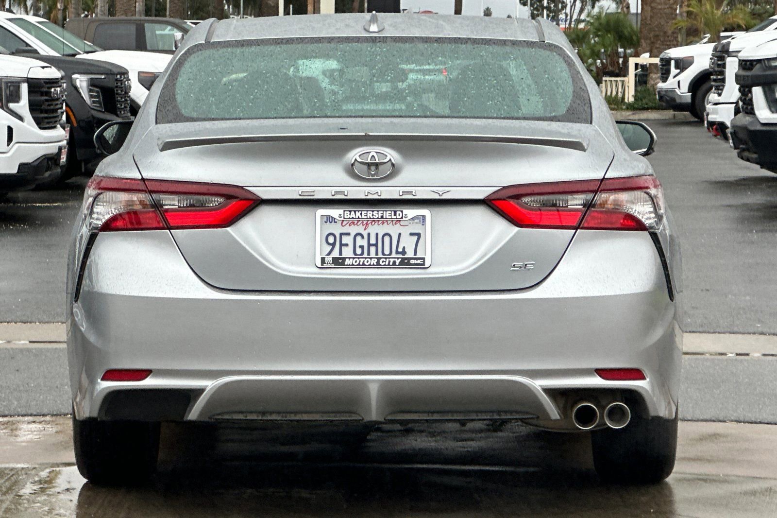 Used 2023 Toyota Camry SE image 5