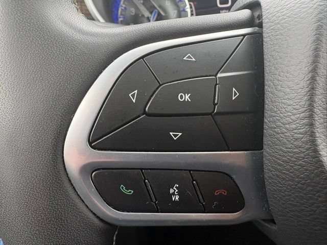 Used 2023 Chrysler Pacifica Limited FWD image 26