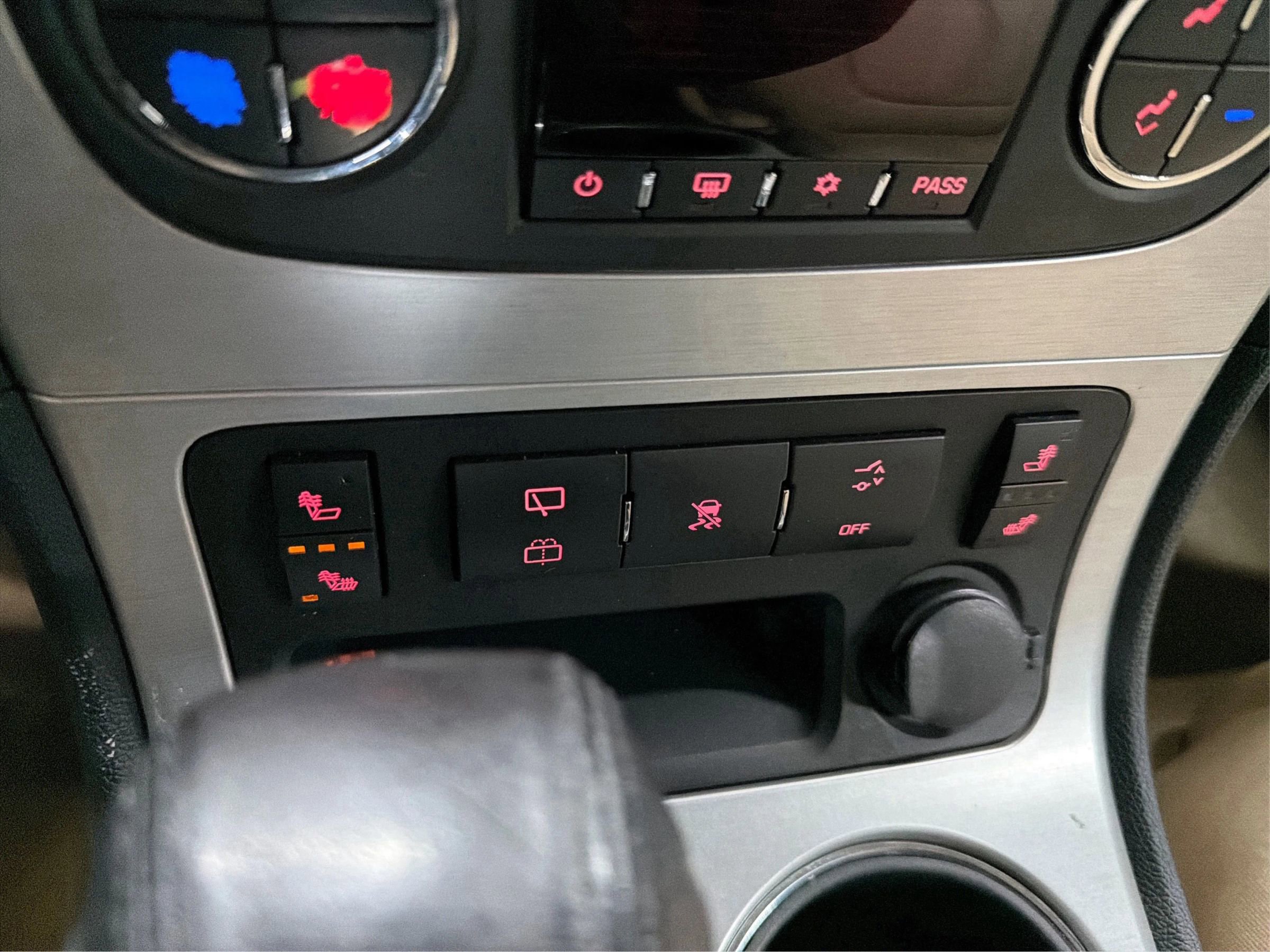 Used 2011 GMC Acadia SLT FWD image 28