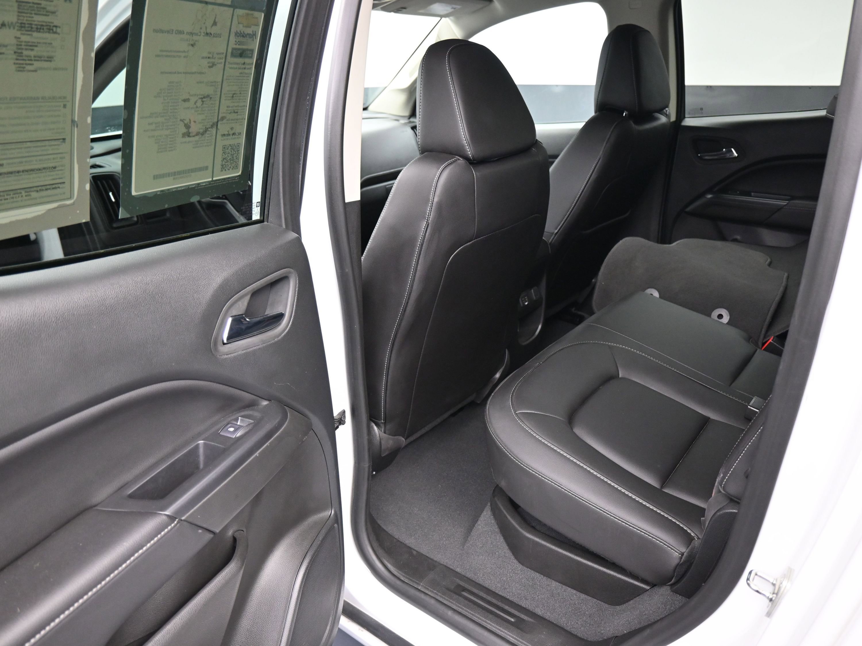 Certified 2022 GMC Canyon Elevation w/ Elevation Premium Package image 17