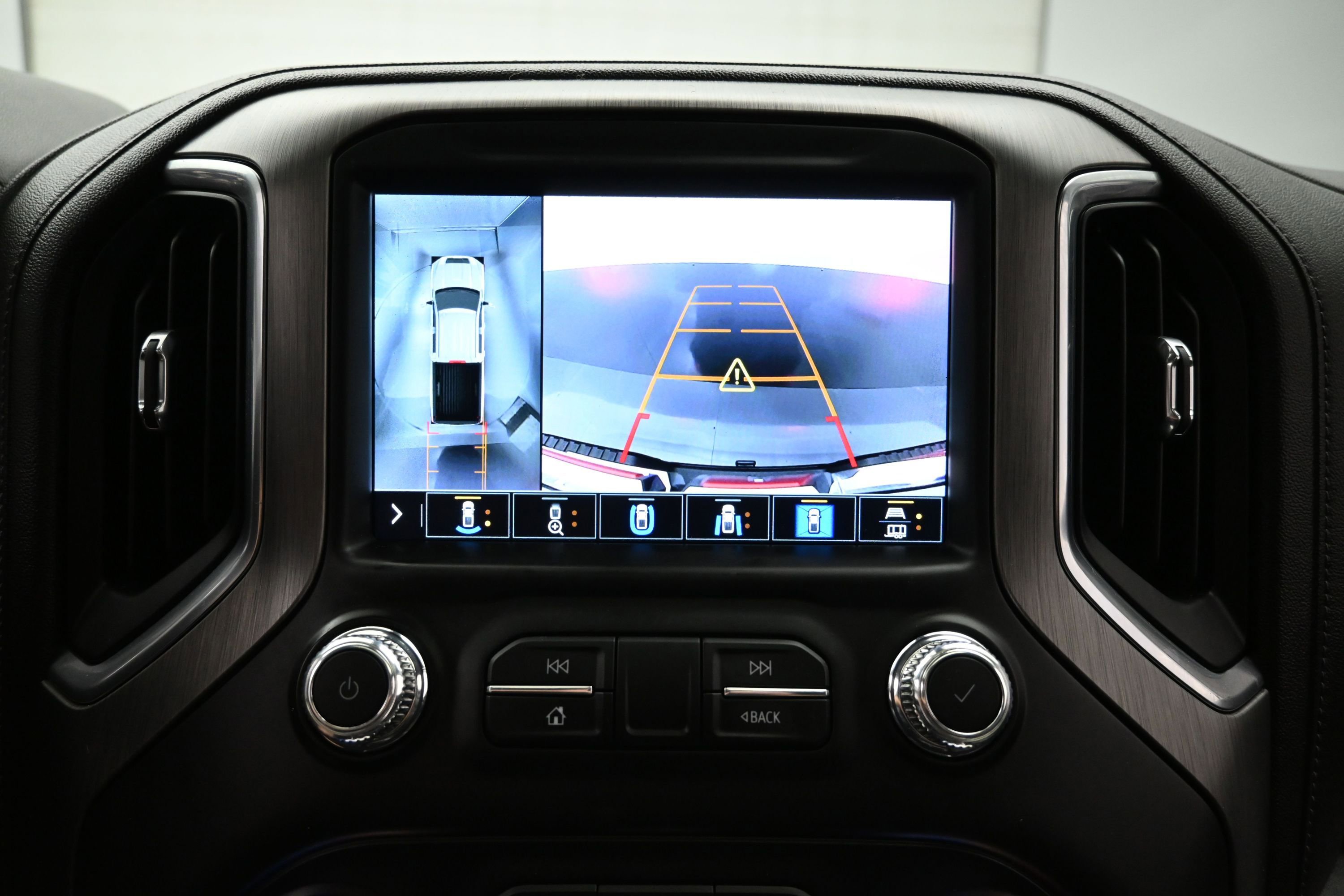 Used 2022 GMC Sierra 2500 Denali w/ Denali Ultimate Package AWD/4WD image 32