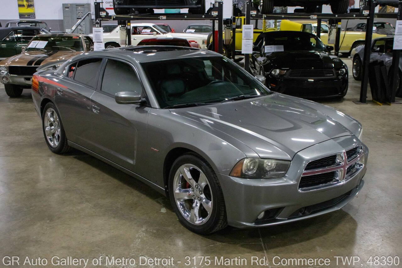 Used 2011 Dodge Charger R/T RWD image 9