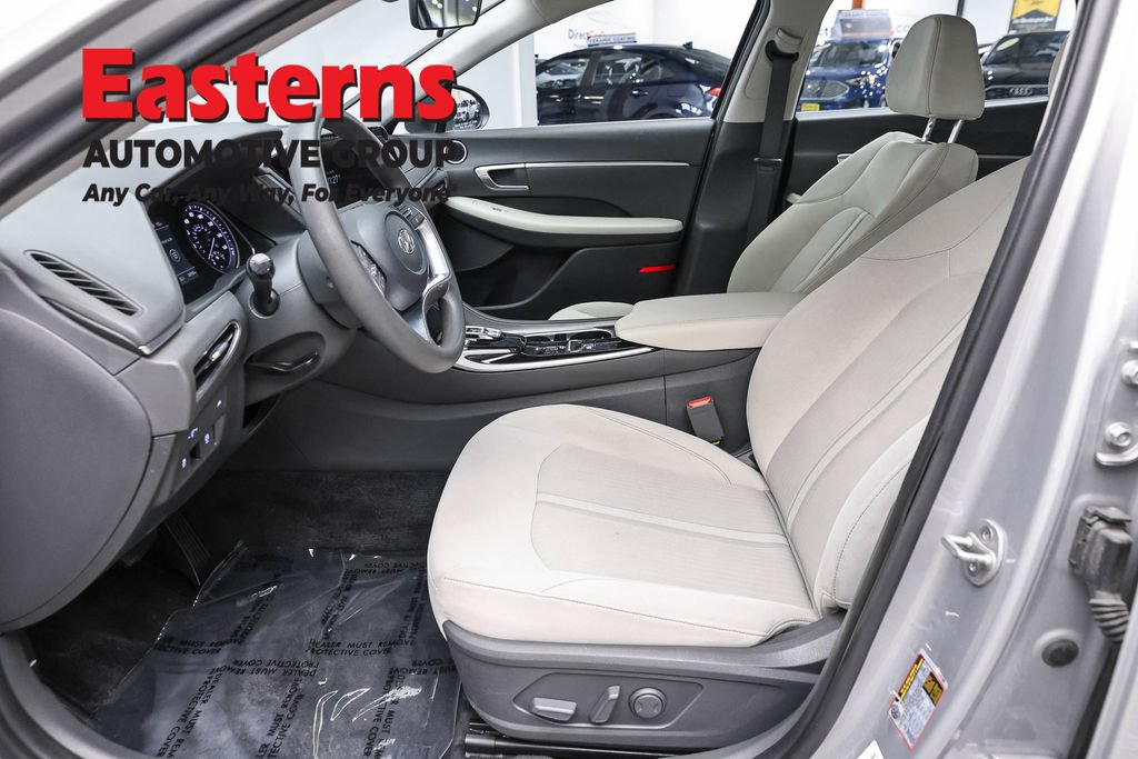 Used 2023 Hyundai Sonata SEL FWD image 15