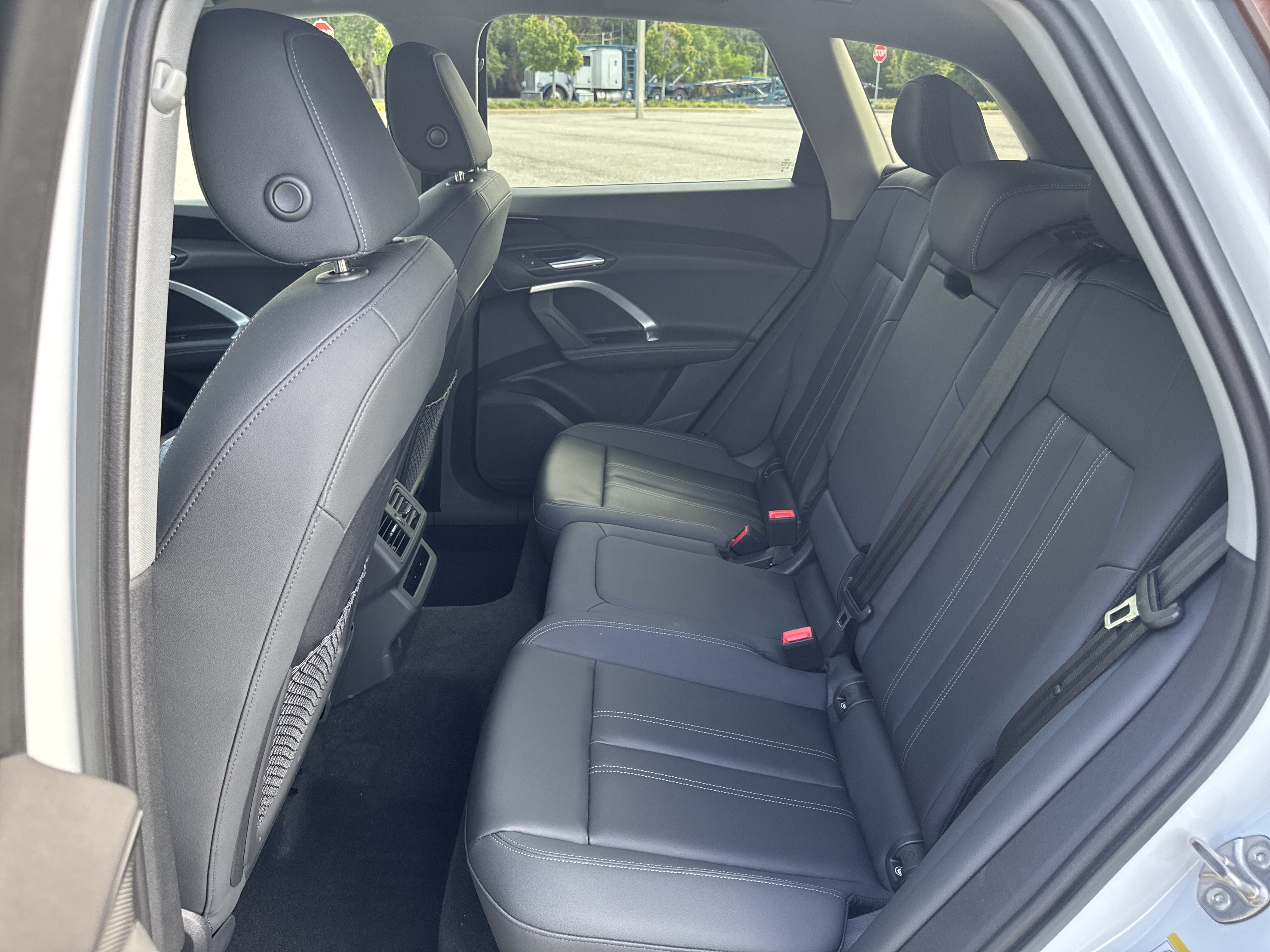 Certified 2025 Audi Q5 Premium w/ Convenience Package AWD/4WD image 19