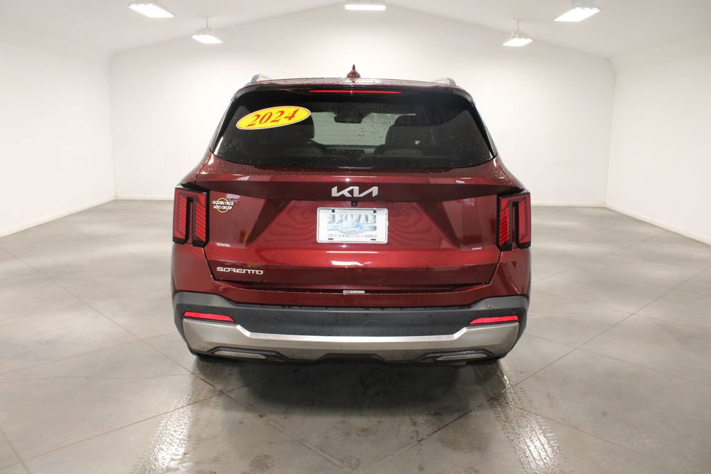 Used 2024 Kia Sorento SX image 8