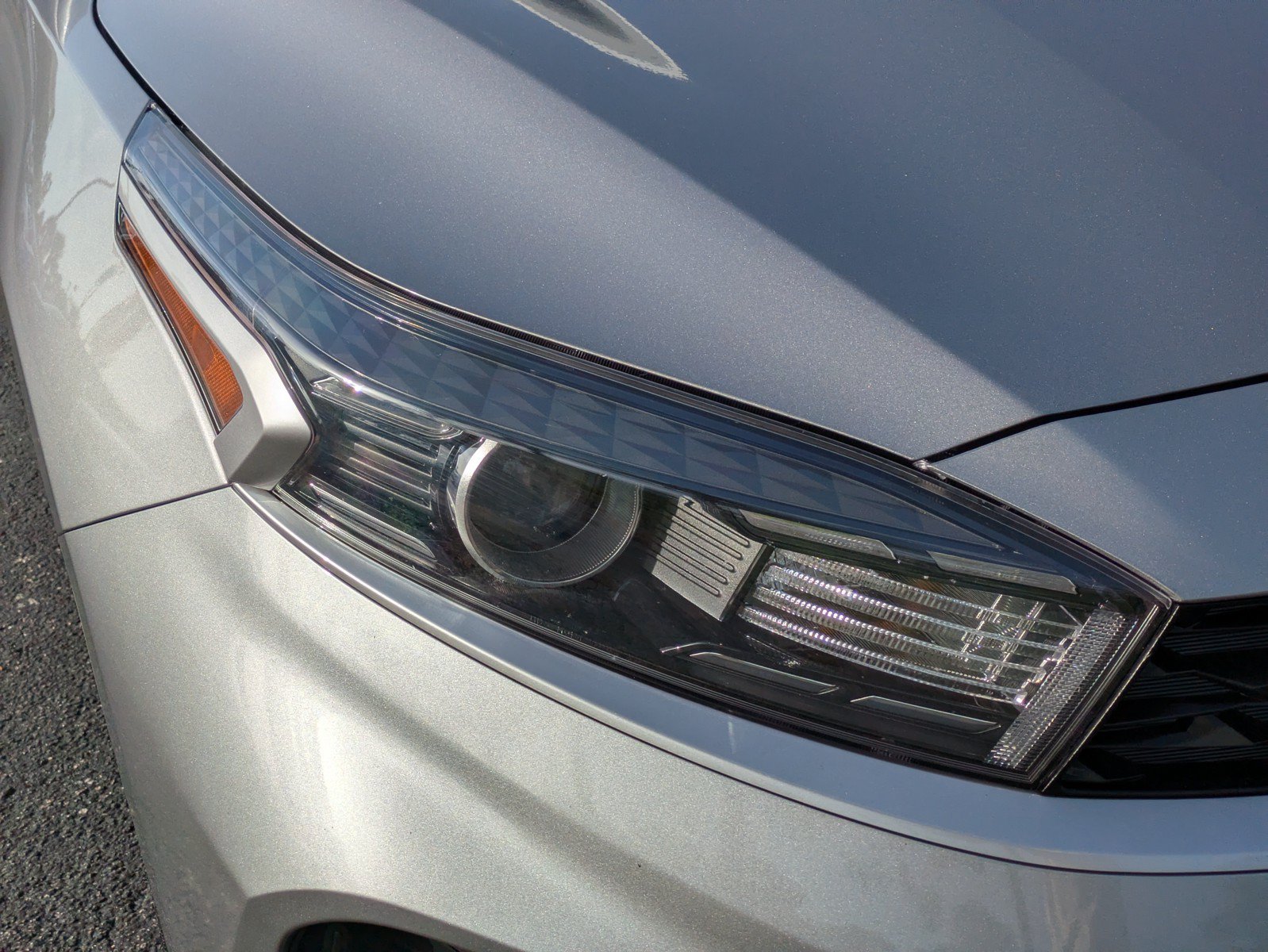 Certified 2024 Kia Forte LXS FWD image 8