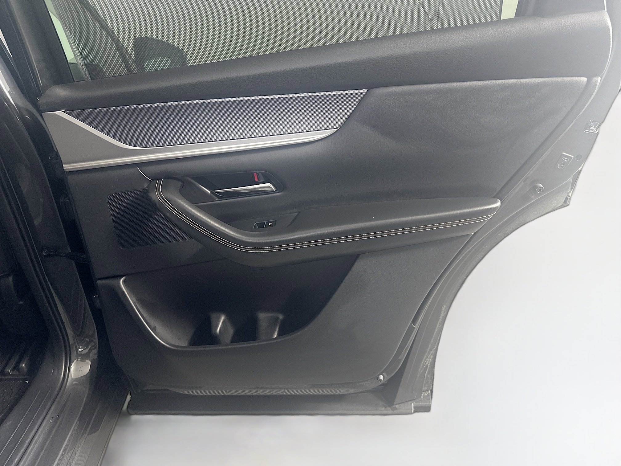 Used 2024 MAZDA CX-90 Plug-In Hybrid w/ Preferred image 34