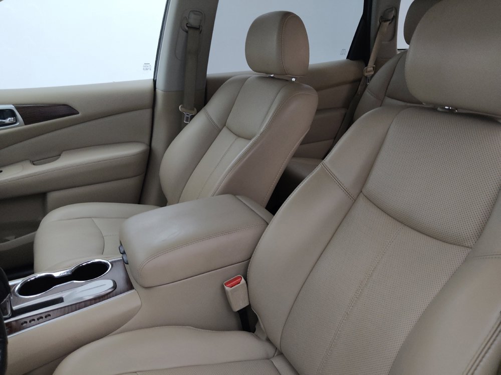 Used 2017 Nissan Pathfinder Platinum FWD image 17