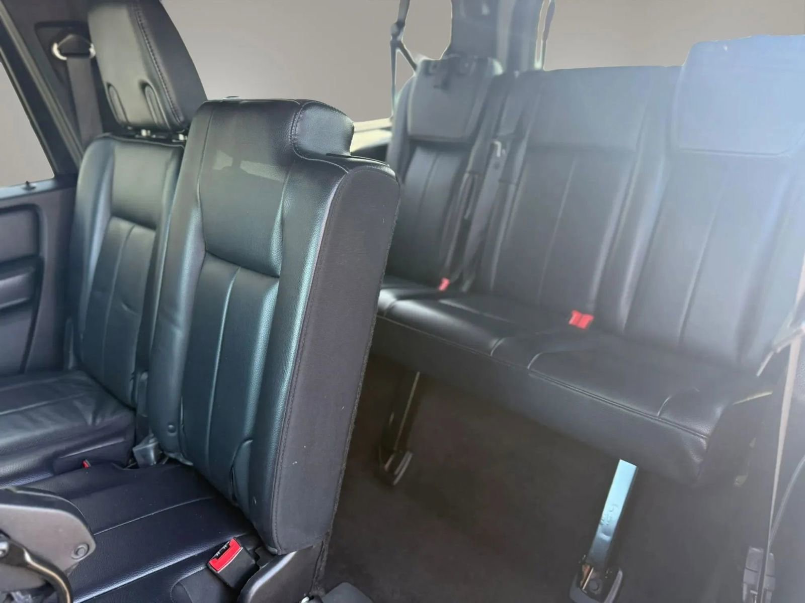 Used 2017 Ford Expedition EL XLT w/ Equipment Group 202A AWD/4WD image 33