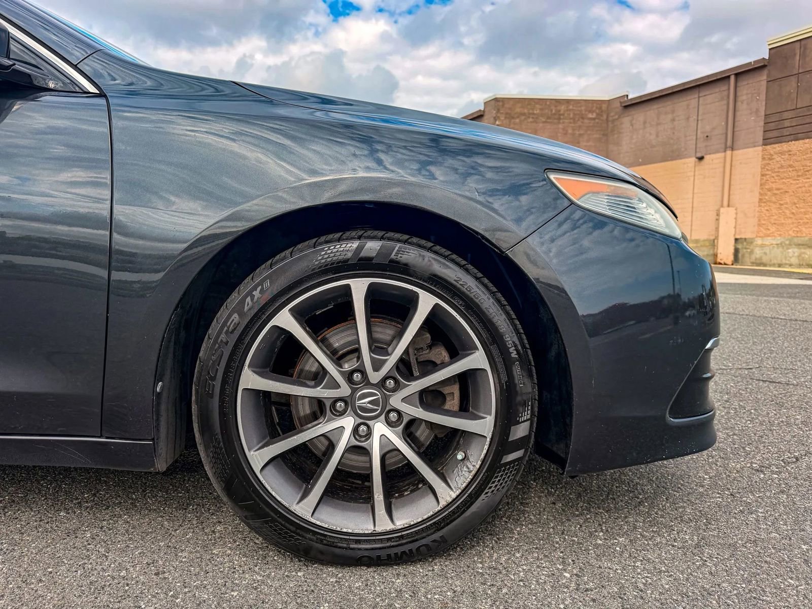 Used 2015 Acura TLX V6 SH-AWD w/ Technology Pkg image 36