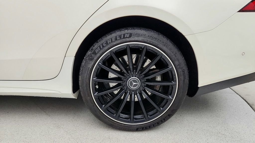 Used 2021 Mercedes-Benz AMG GT 43 image 9