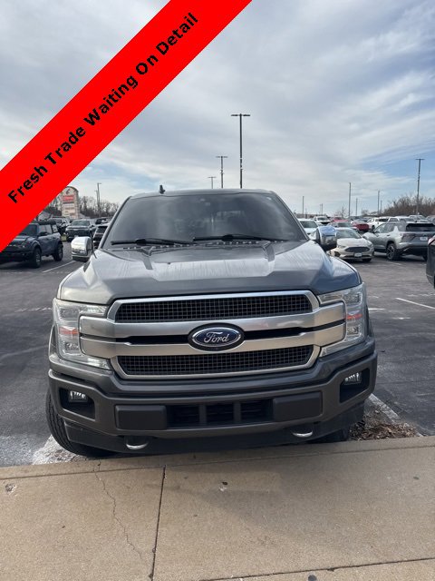 Used 2018 Ford F150 Platinum w/ Equipment Group 701A Luxury image 3