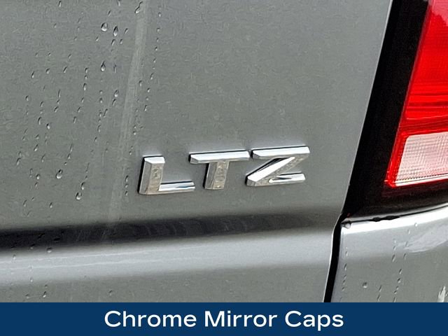 Used 2025 Chevrolet Silverado 2500 LTZ w/ LTZ Convenience Package image 33