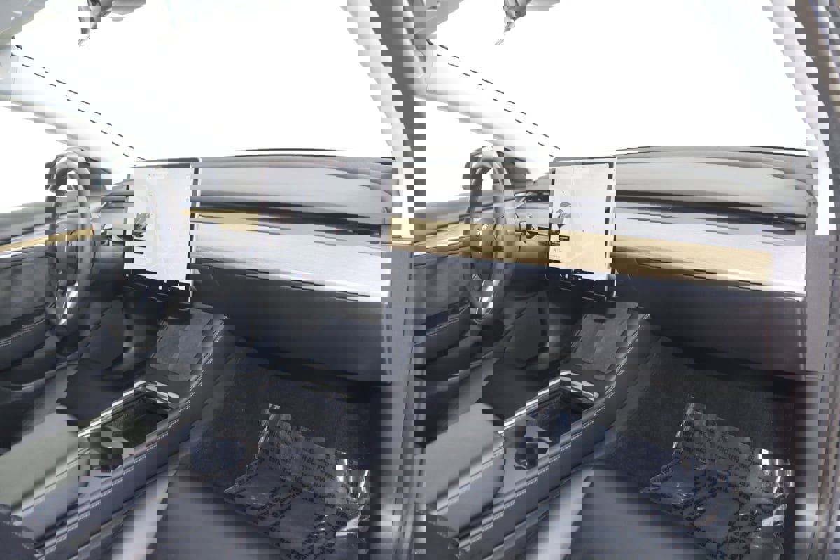 Used 2021 Tesla Model 3 Long Range image 39