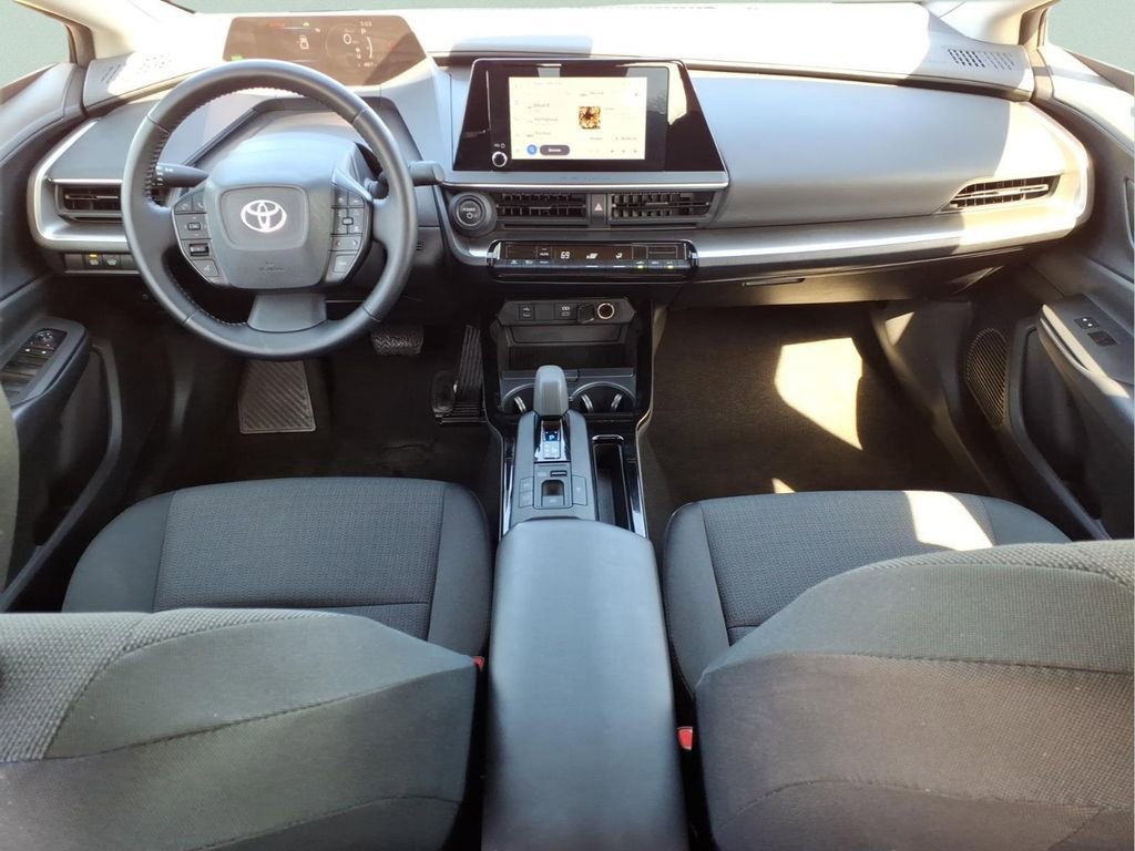 Used 2024 Toyota Prius LE image 17