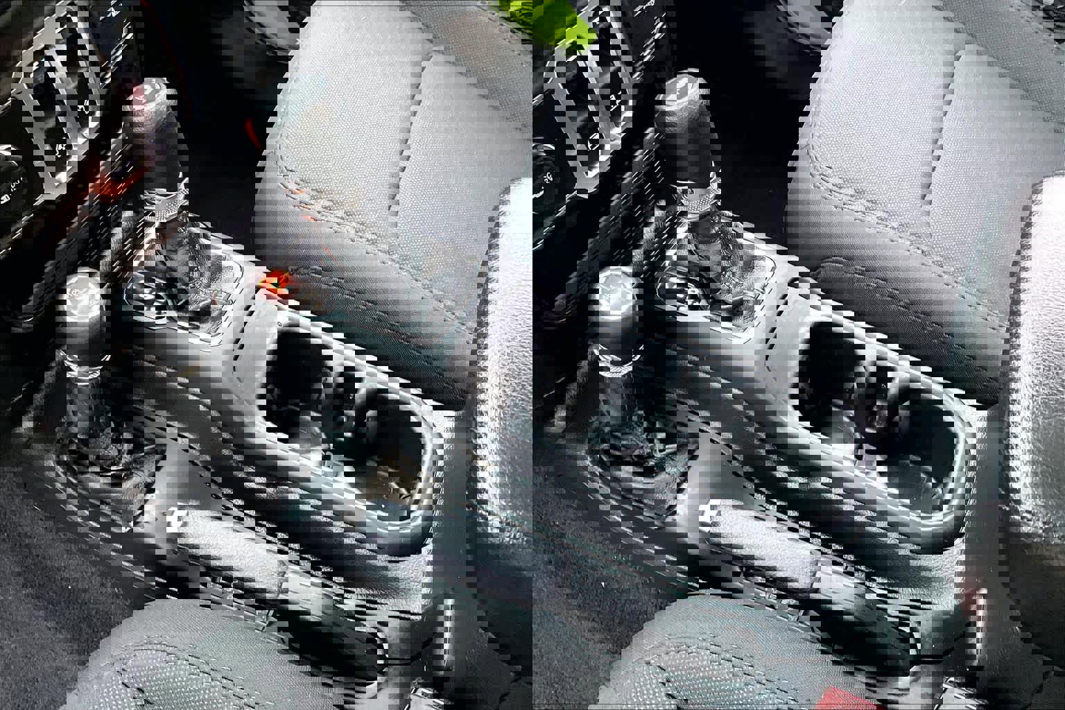 Used 2021 Jeep Wrangler Sport S image 13