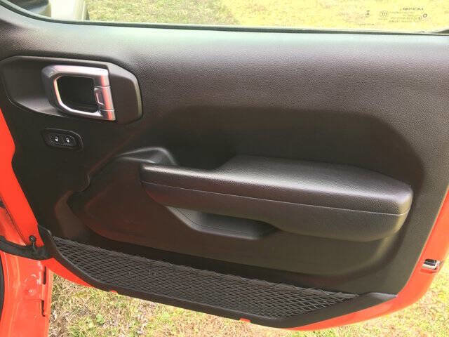 Used 2024 Jeep Wrangler Unlimited Sport image 20