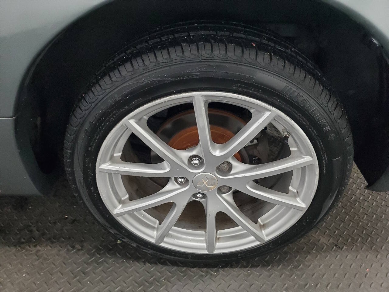 Used 2009 Mitsubishi Eclipse GT FWD image 19