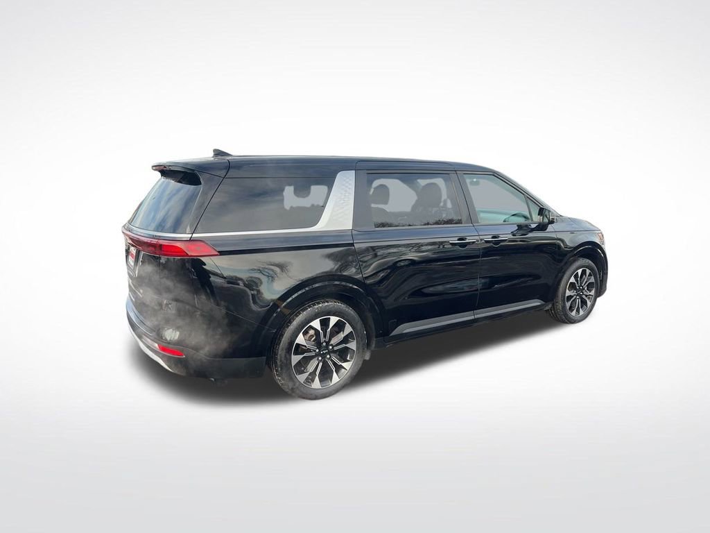 Certified 2023 Kia Carnival EX image 41