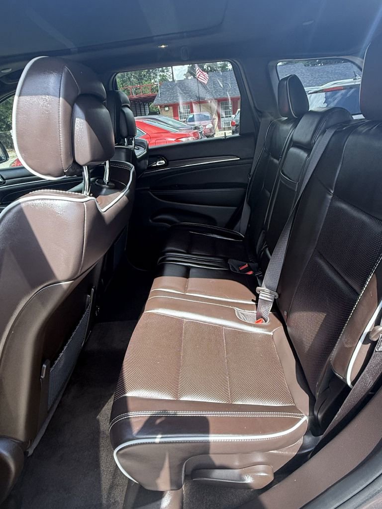 Used 2019 Jeep Grand Cherokee Overland RWD image 40
