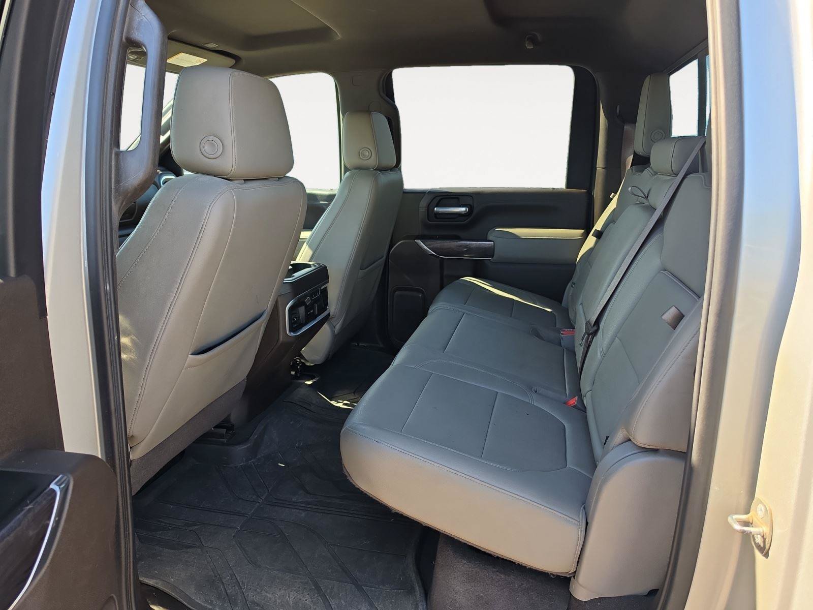 Used 2021 Chevrolet Silverado 2500 LTZ w/ LTZ Convenience Package AWD/4WD image 20
