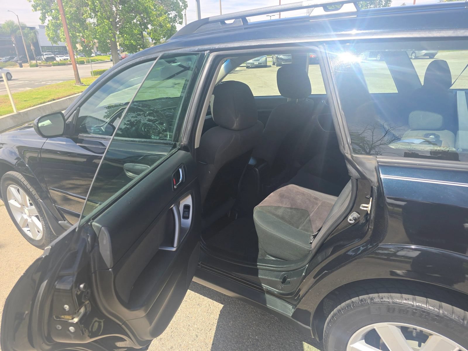 Used 2009 Subaru Outback 2.5i Special Edition AWD/4WD image 13