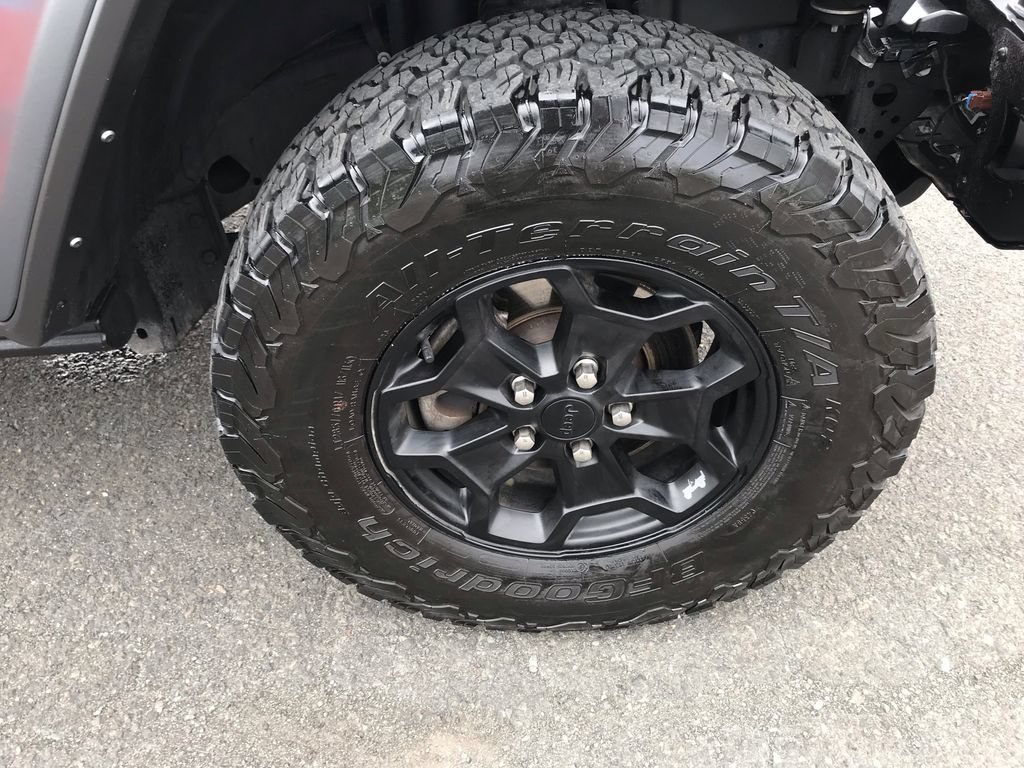 Used 2023 Jeep Wrangler Unlimited Rubicon 4xe AWD/4WD image 29