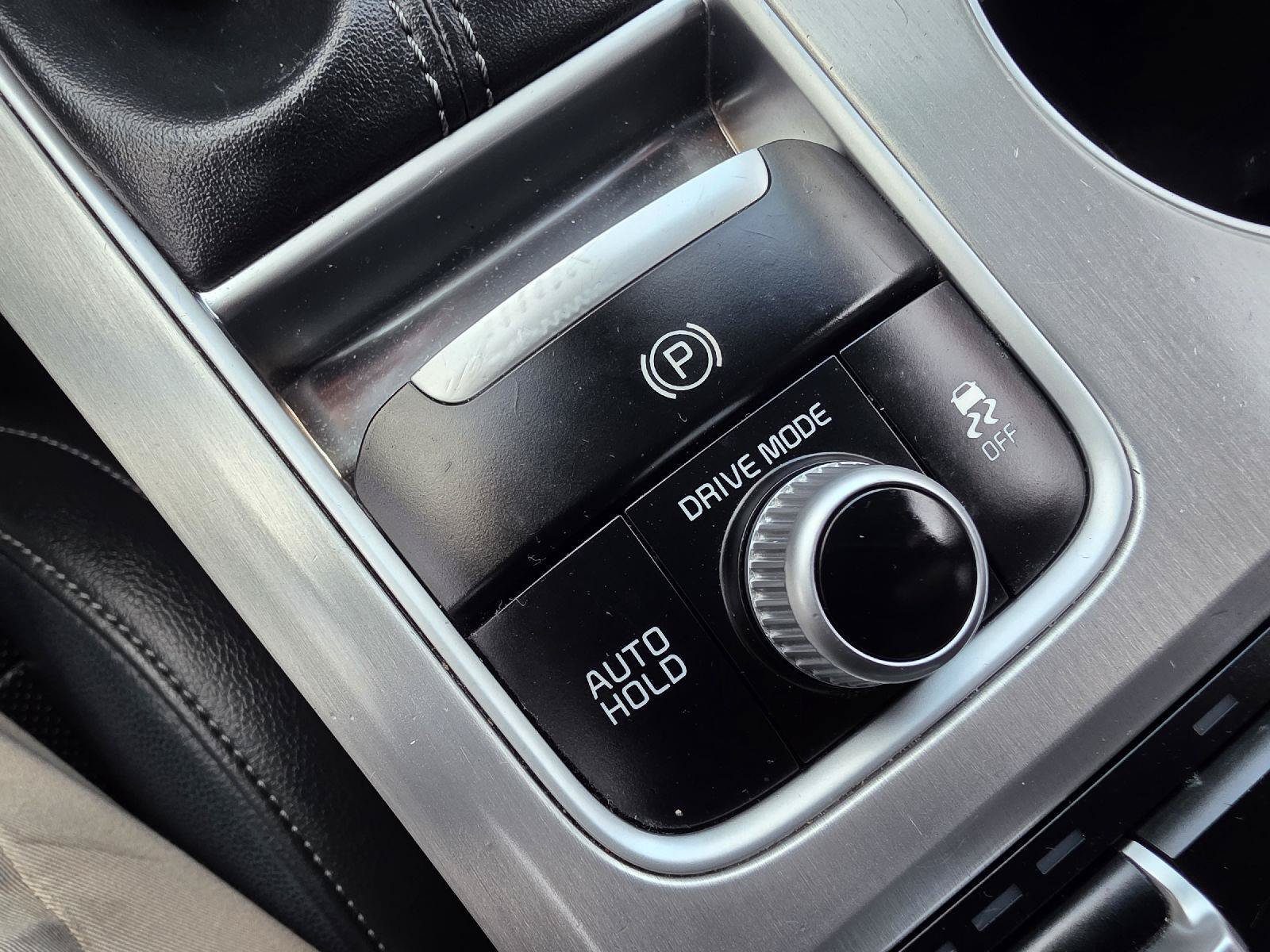 Used 2020 Kia Stinger GT1 AWD/4WD image 18