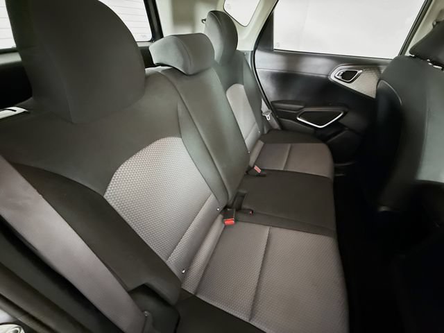 Used 2023 Kia Soul LX w/ LX Technology Package FWD image 29