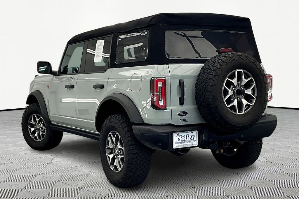Certified 2023 Ford Bronco Badlands AWD/4WD image 13