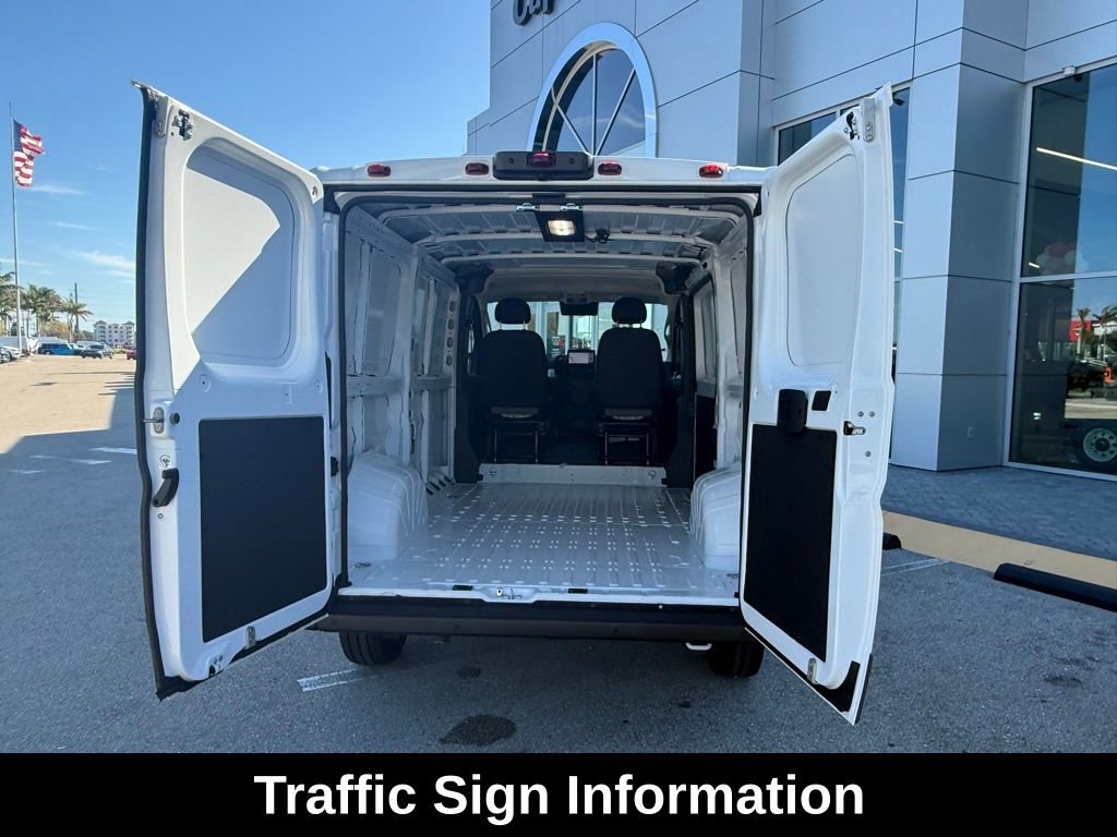 New 2026 RAM ProMaster 1500 w/ Premium Convenience Group FWD image 32