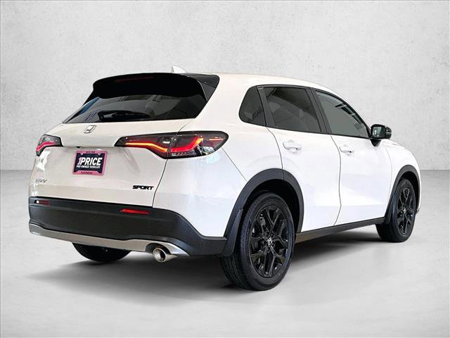 Used 2024 Honda HR-V Sport image 2