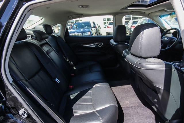 Used 2016 INFINITI Q70 L 3.7 w/ Deluxe Touring Package image 34