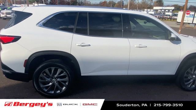 New 2026 Buick Enclave Preferred w/ Power Package FWD image 10