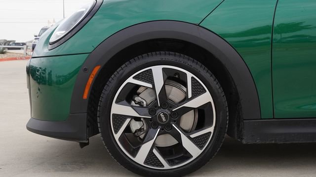 Used 2025 MINI Cooper S image 5